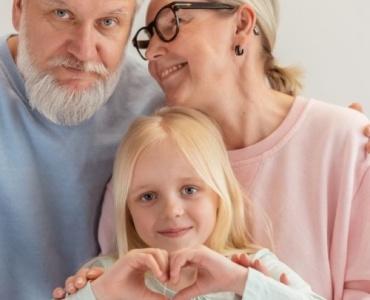 Grands-parents trop présents ? 7 clés pour poser des limites sans culpabiliser