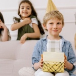 Des idées de cadeaux vraiment utiles pour enfants : ludiques, durables et pratiques