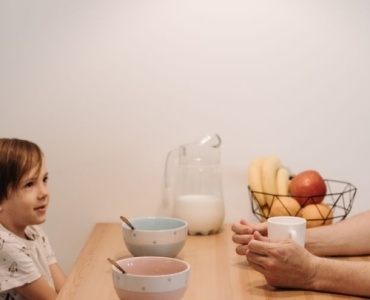 Mots magiques au quotidien : comment mieux communiquer avec vos enfants