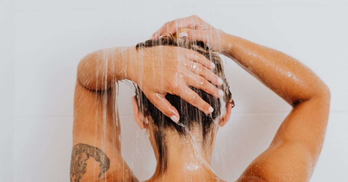 Après-shampooing ou masque capillaire : lequel choisir pour des cheveux vraiment sublimes ?