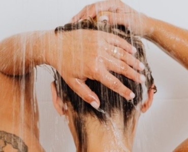 Après-shampooing ou masque capillaire : lequel choisir pour des cheveux vraiment sublimes ?
