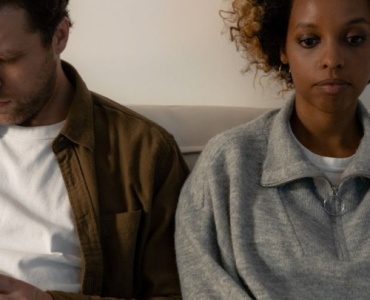Quand l’amour vacille : 7 clés pour traverser une tempête à deux
